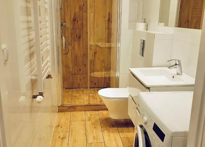 Ul Monte Cassino 16/11 * Świnoujście